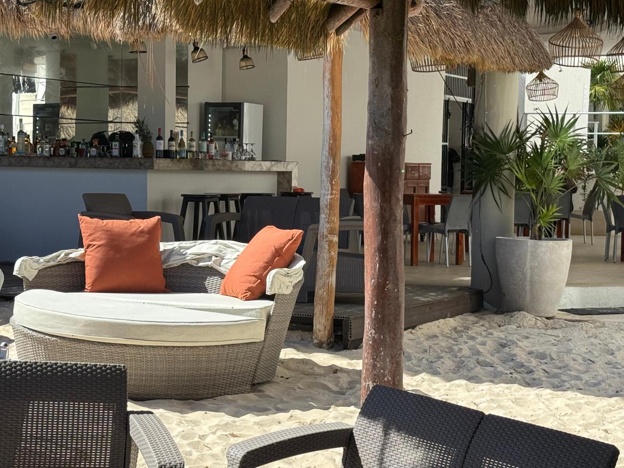 Luciana Hotel & Beach Club Playa del Carmen Exterior photo